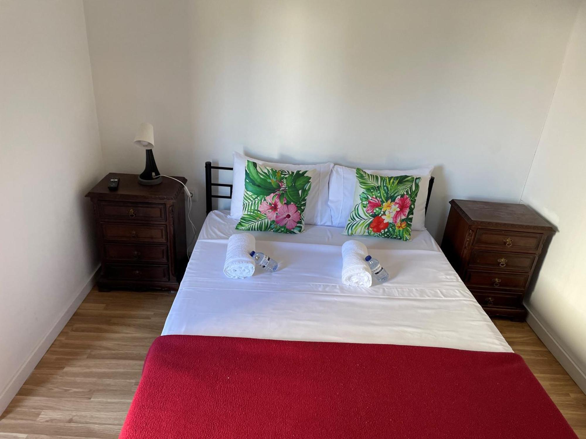 Imaculada Home Royal - Cobramos Estacionamento - Precisa Reservar Braga Eksteriør bilde